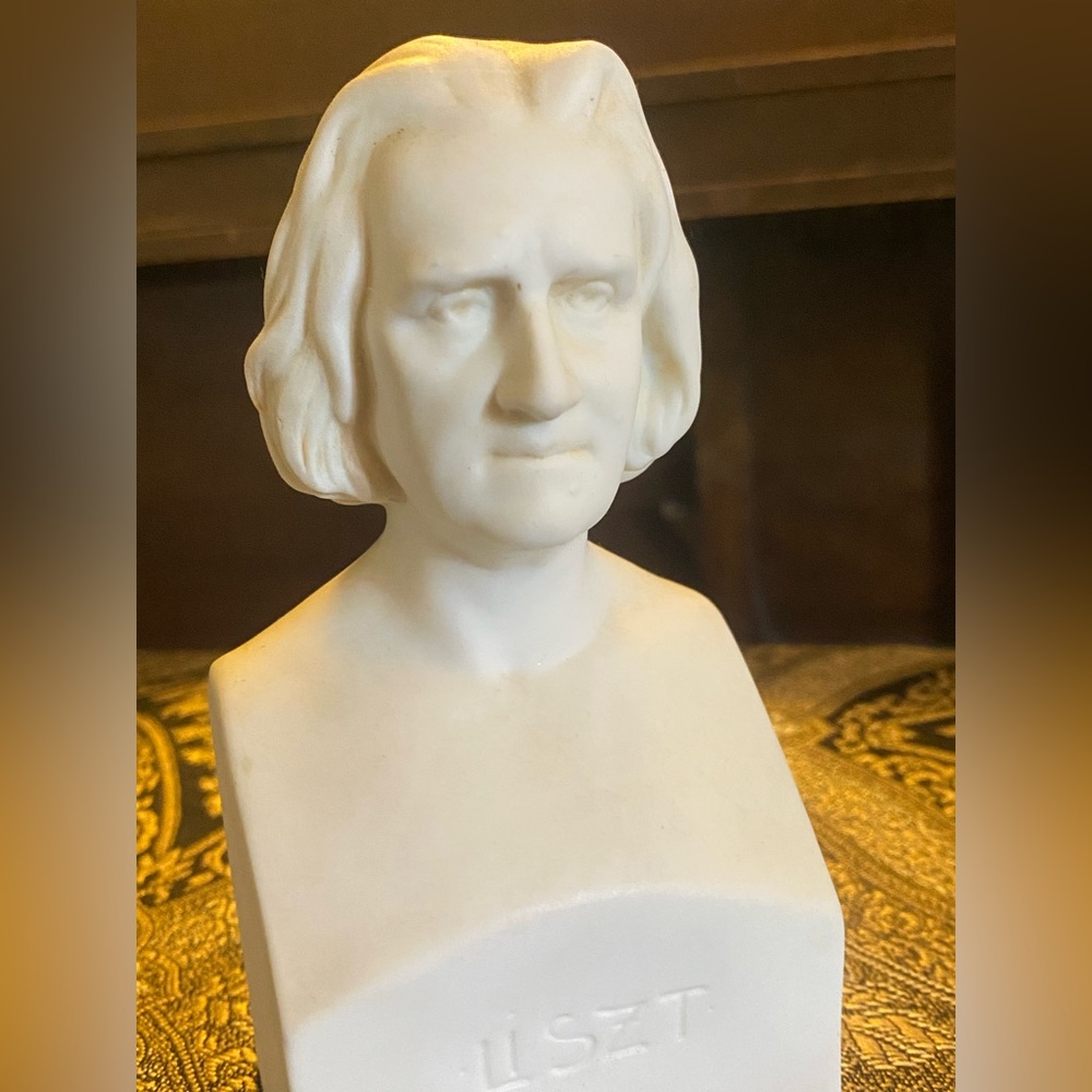 Small Franz Liszt ceramic bust